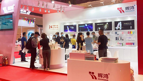 亚太美容展包材区，这款“高频脉冲提拉按摩”眼霜管火了